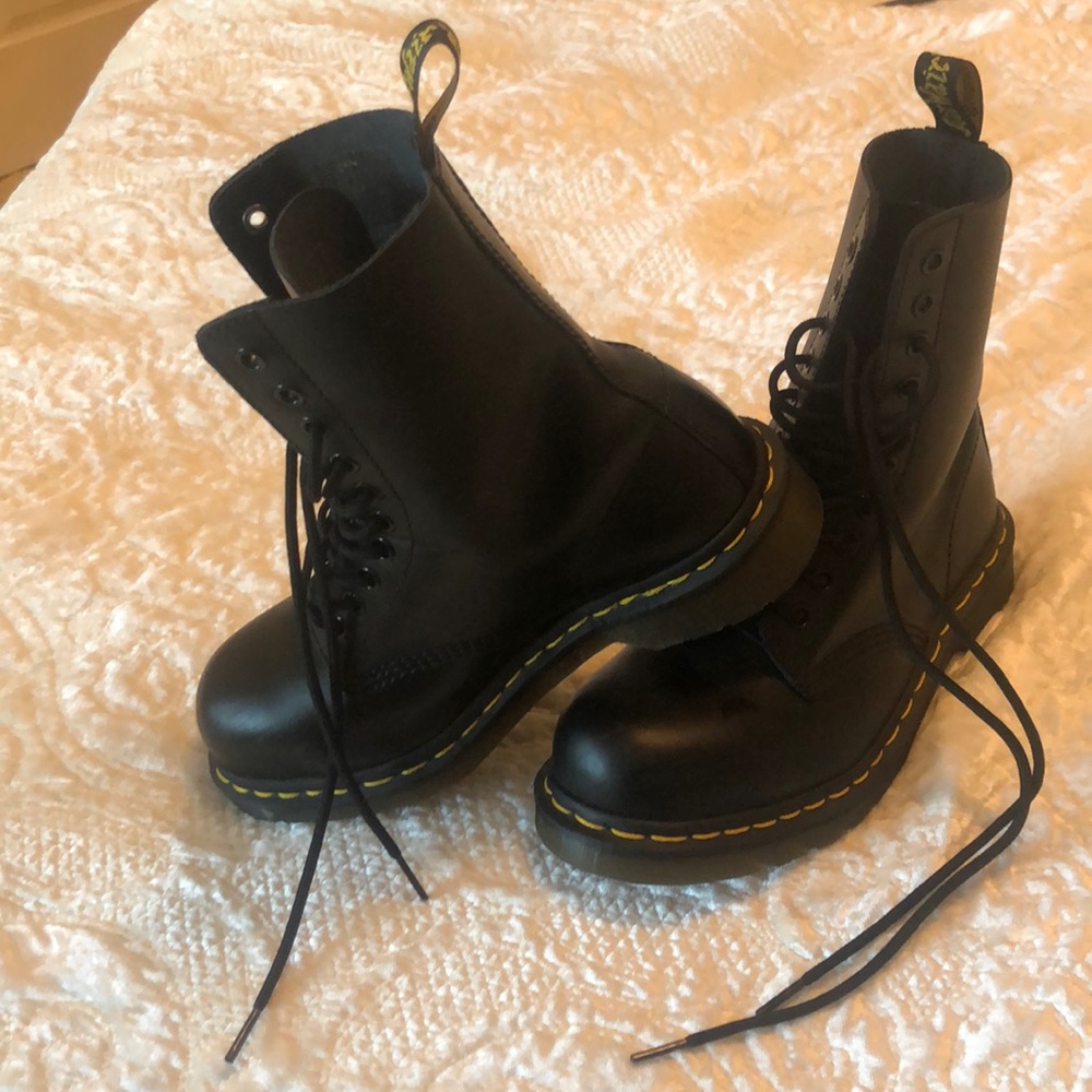 Brand new dr. Martens worn twice great condition. - Picture 3 of 3